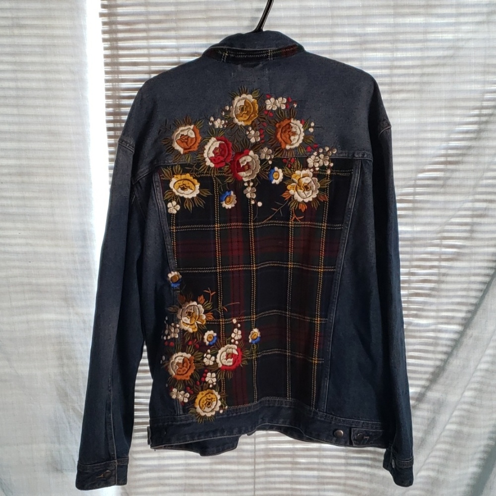 Men's Guess Embroidered Flannel/jean jacket oxl